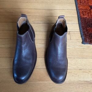 JOHNSTON&MURPHY Men’s 9 1/2M Sheepskin Leather Boots